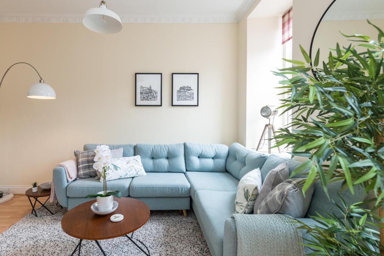 Bright And Modern 2 Bed Apartment Edinburgh Exterior photo